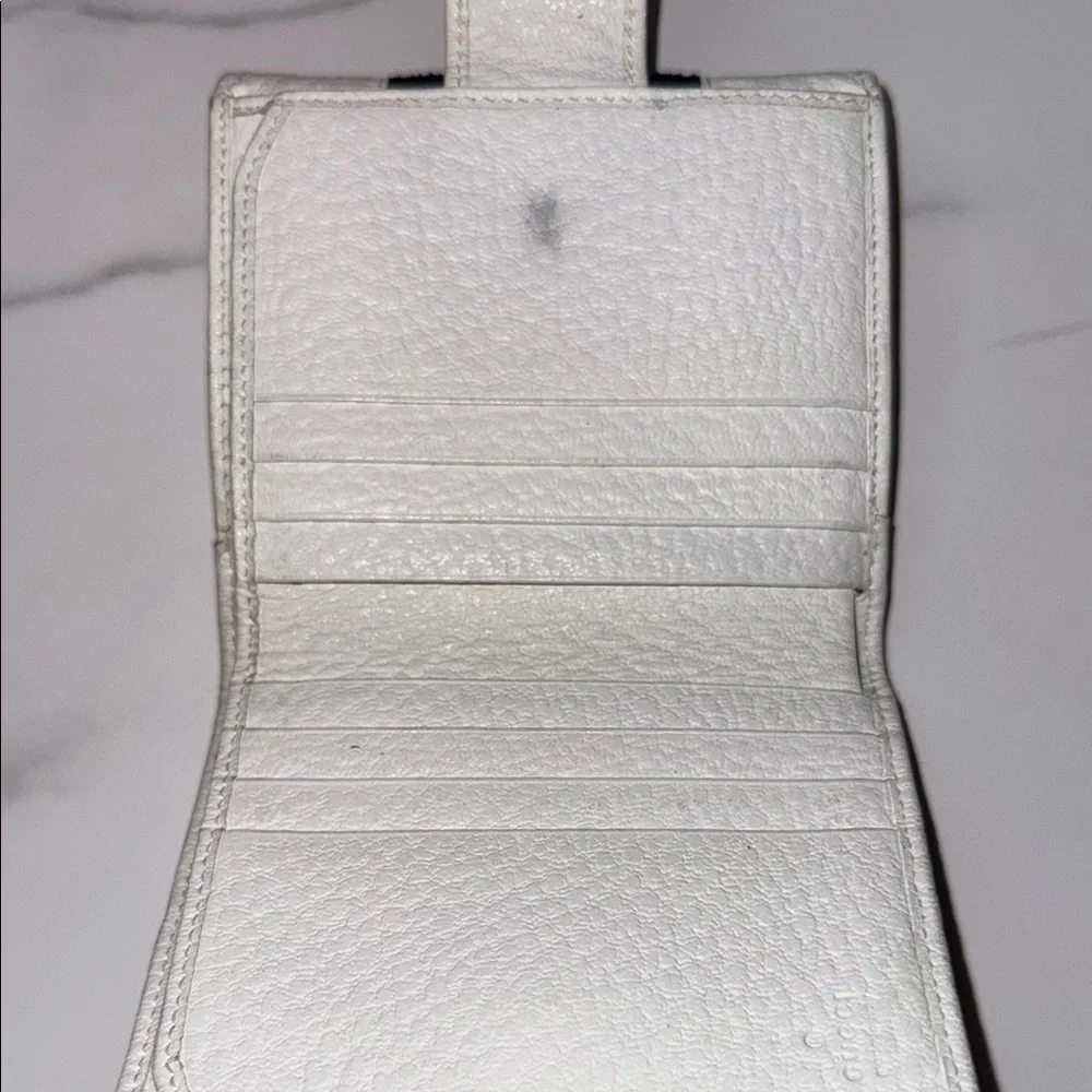 Gucci White Leather Wallet with Gold Logo Sherry Line - Picture 6 of 8